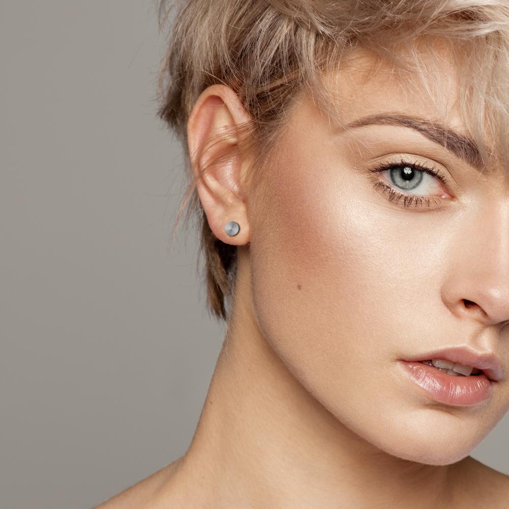 596156_b