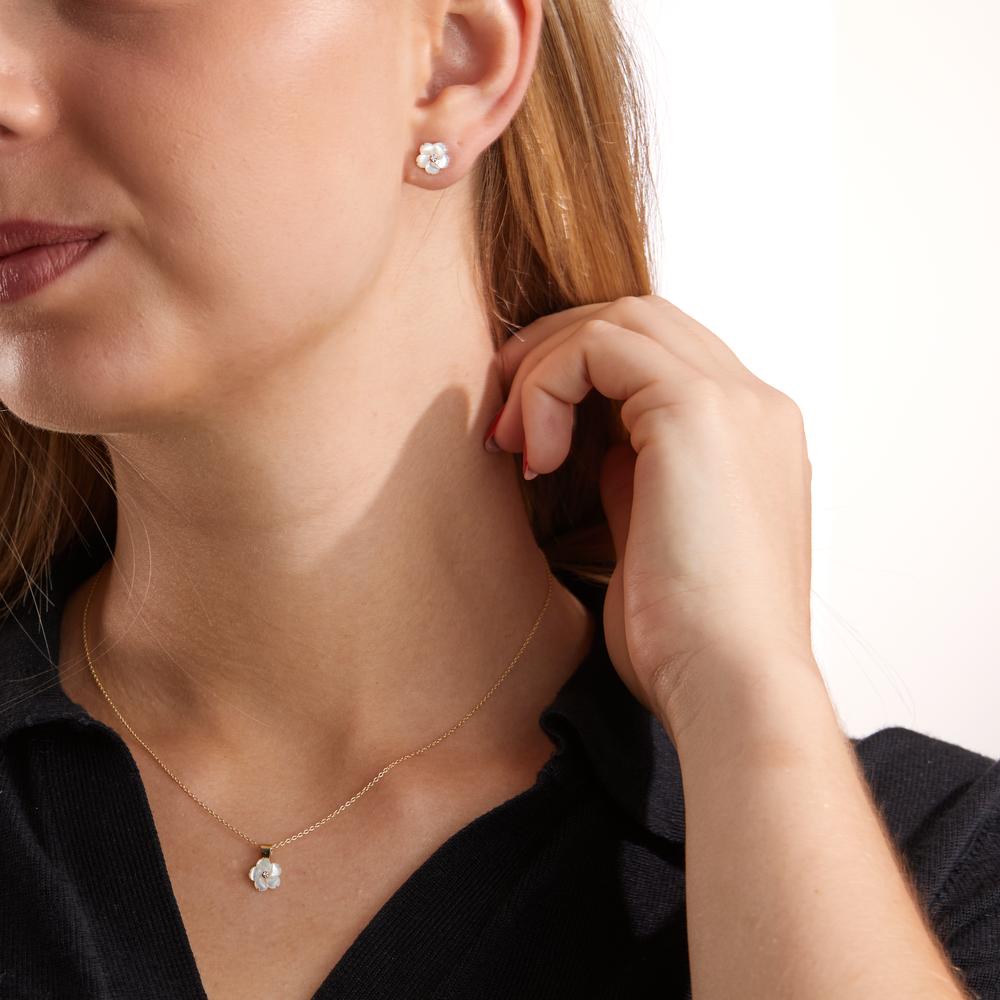 601360_596869_601359_m